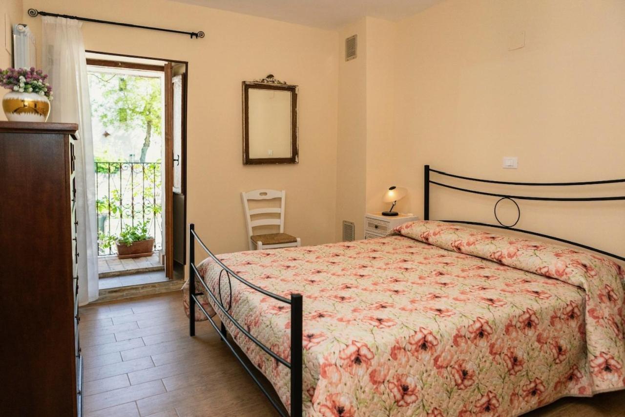 La Casa Del Vico Villa Sant'Eufemia a Maiella Luaran gambar