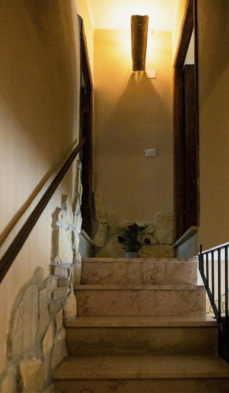 La Casa Del Vico Villa Sant'Eufemia a Maiella Luaran gambar